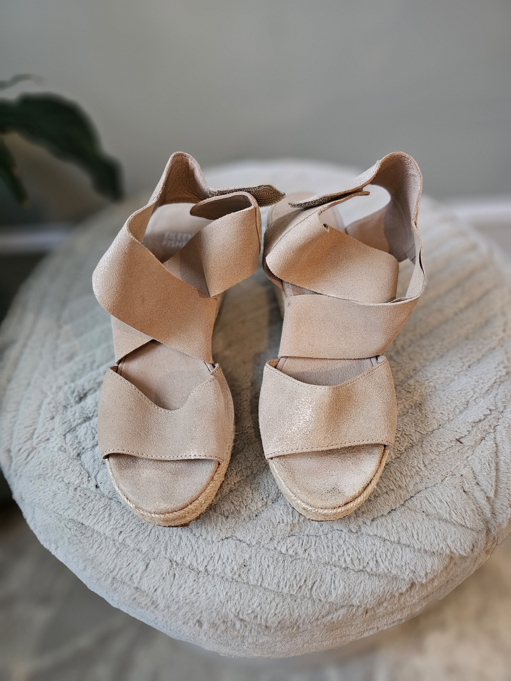 Eileen Fisher Metallic Suede Espadrille Shoes Size 7